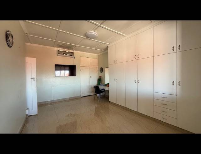 2.5 BEDROOM APARTMENT TO LET IN MUSGRAVE